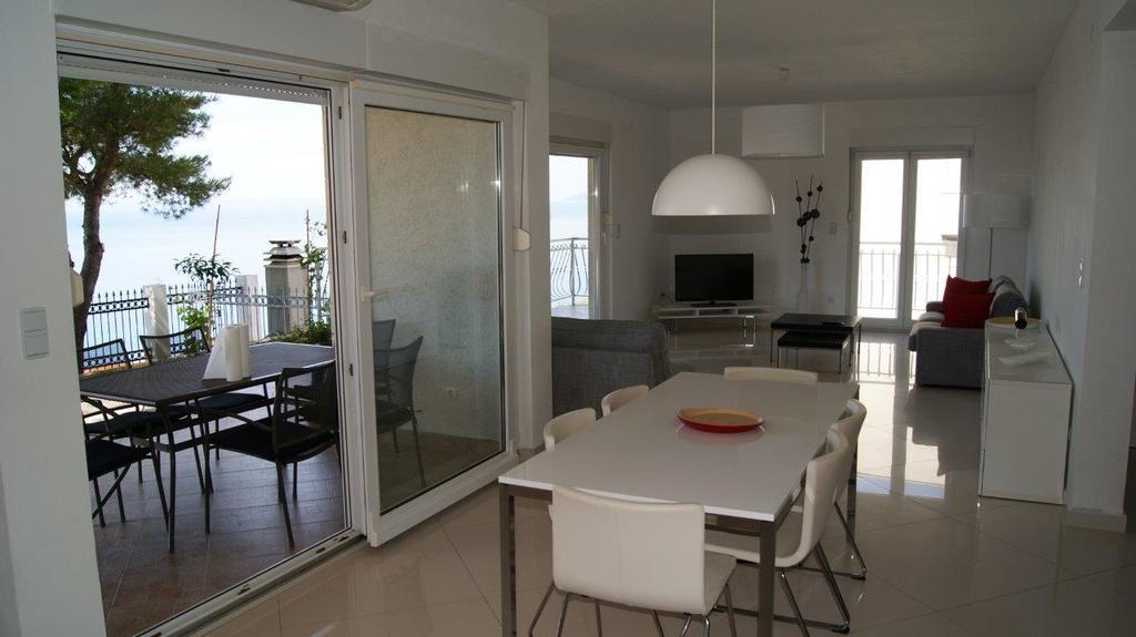 Feelgood Apartments Podstrana Ruang foto